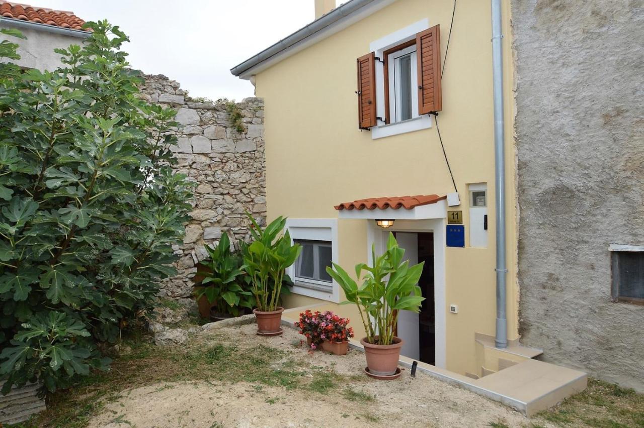 Apartment Hrasta Vrana  Exterior photo